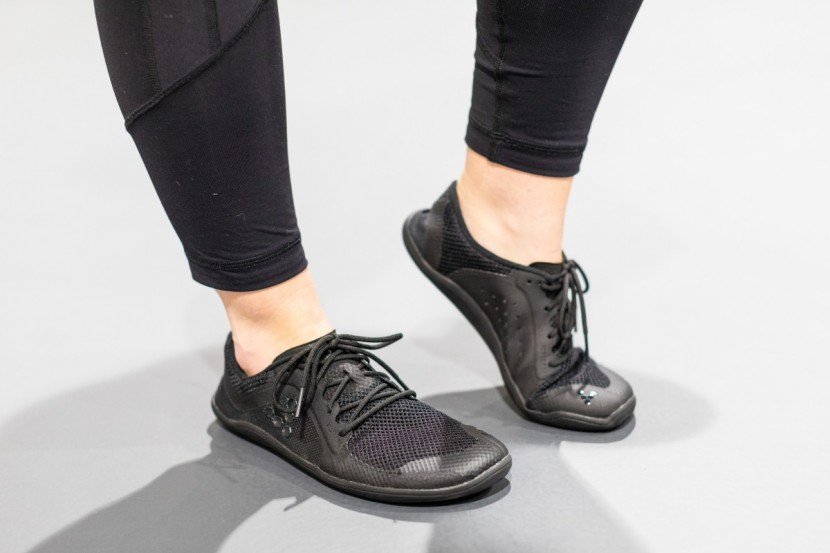 vivobarefoot primus lite for women - only 3mm of "cushioning" stands between your feet and the gym floor.
