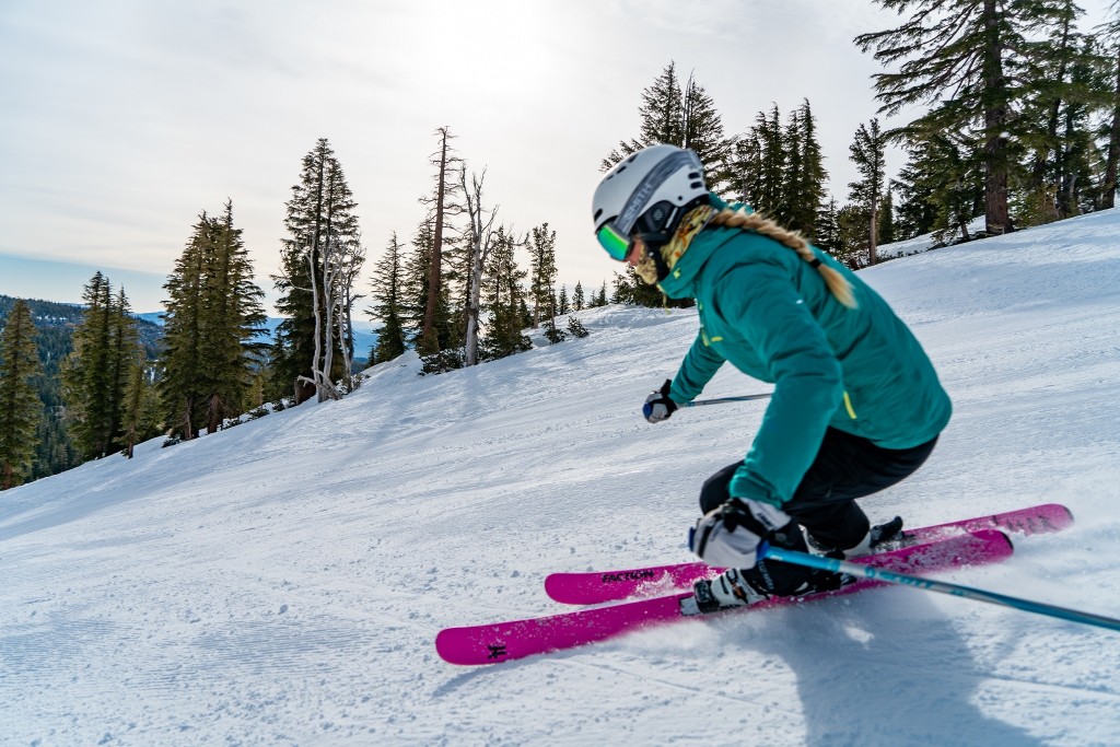 faction dictator 2.0x for women - these pink bosses charge, particularly on hard snow and in crud.