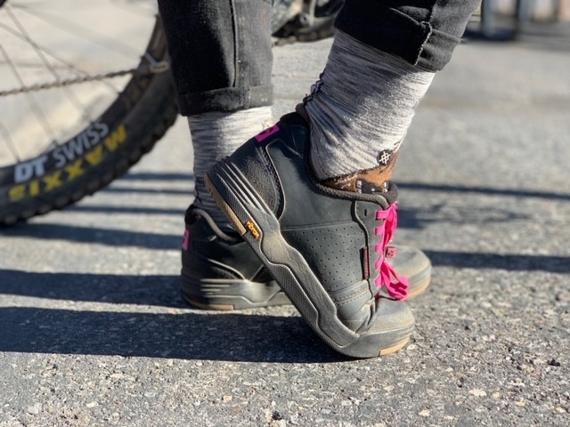 bontrager flatline for women - lots of flex in the shoe allowed us to be able to feel the pedal...