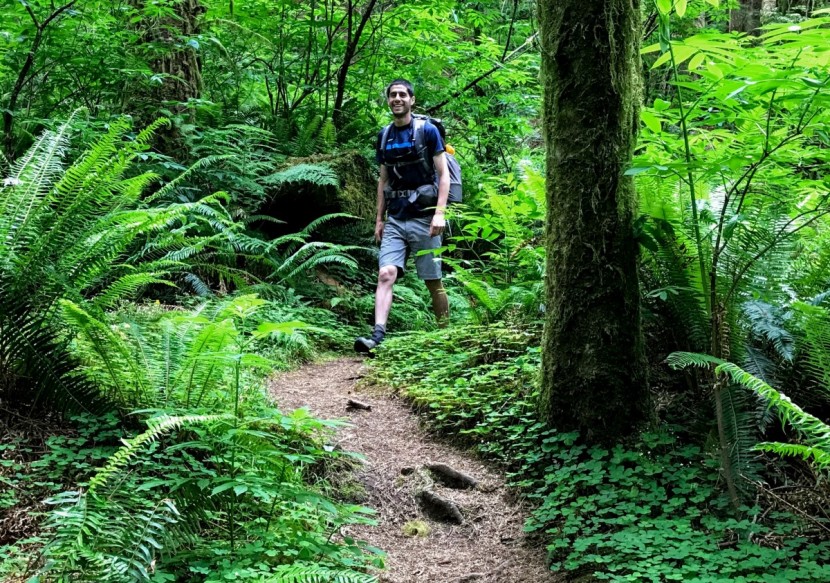 columbia silver ridge ii stretch short - the less-stretchy fabric is better for flatter sections of trail...