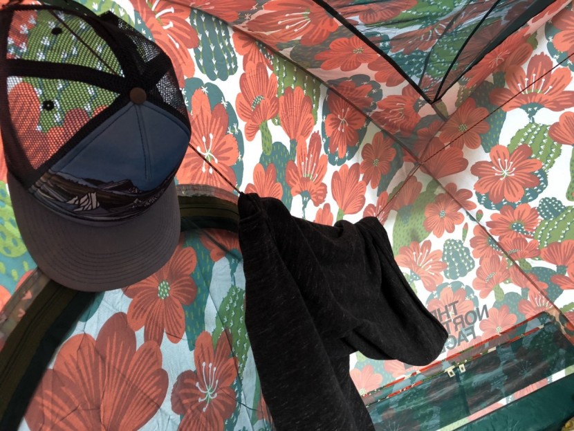 the north face homestead super dome 4 - an interior clothesline gives you options to hang up your gear (and...
