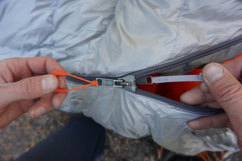 rei co-op magma 30 - the grey pull tab on the inside of the zipper is a nice touch which...