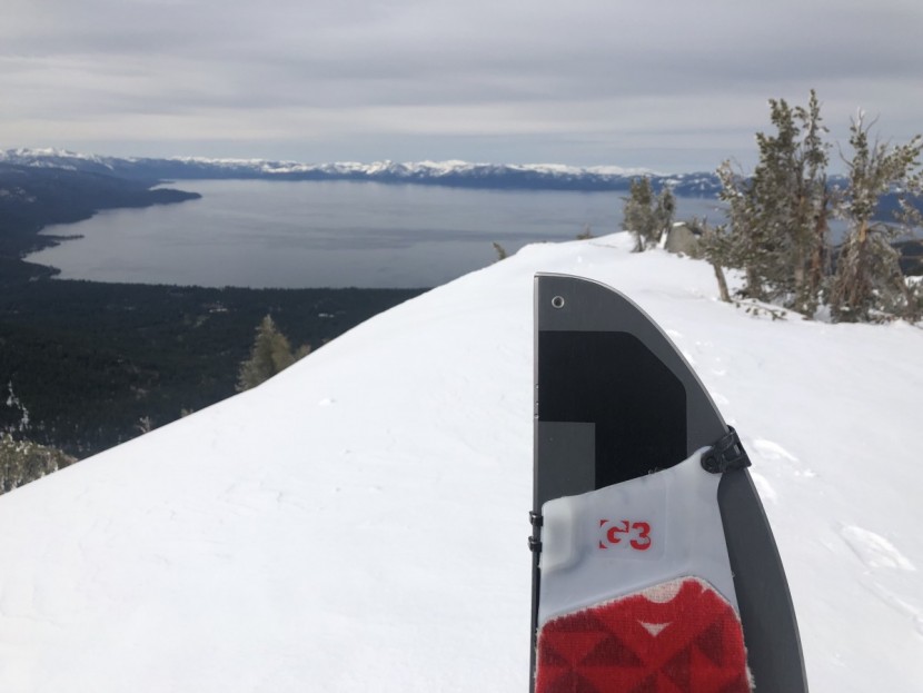 splitboard skins - g3's tip clip is very adaptable to different shapes.