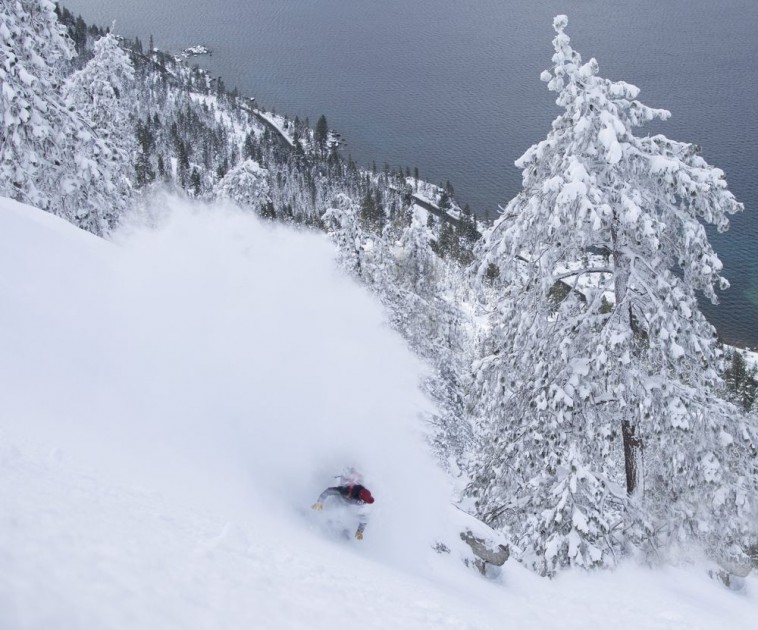 splitboard - no problems floating on the jones frontier.