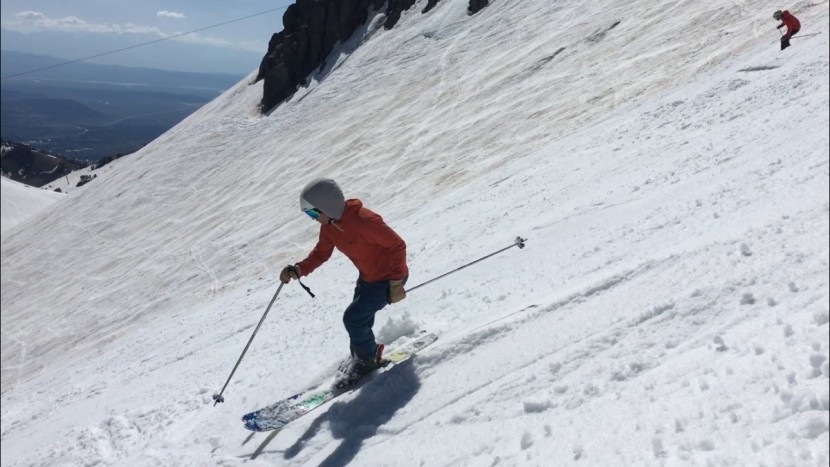 rossignol alltrack 130 - easy to ski, comfortable and warm, the alltrack 130 is a good boot...