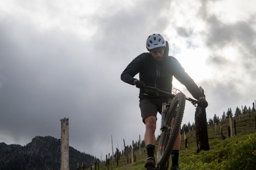 giro chronicle mips - a secure fit inspires confidence on the trails.