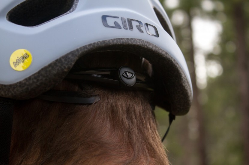 bike helmet - with even pull and tension, the roc loc adjustment system is easy to...