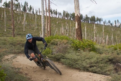 How to Choose a Mountain Bike Helmet