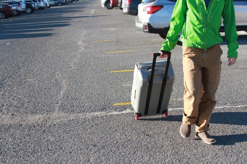 the north face stratoliner 75 - rolling through the parking lot is no problem, even with cracked...