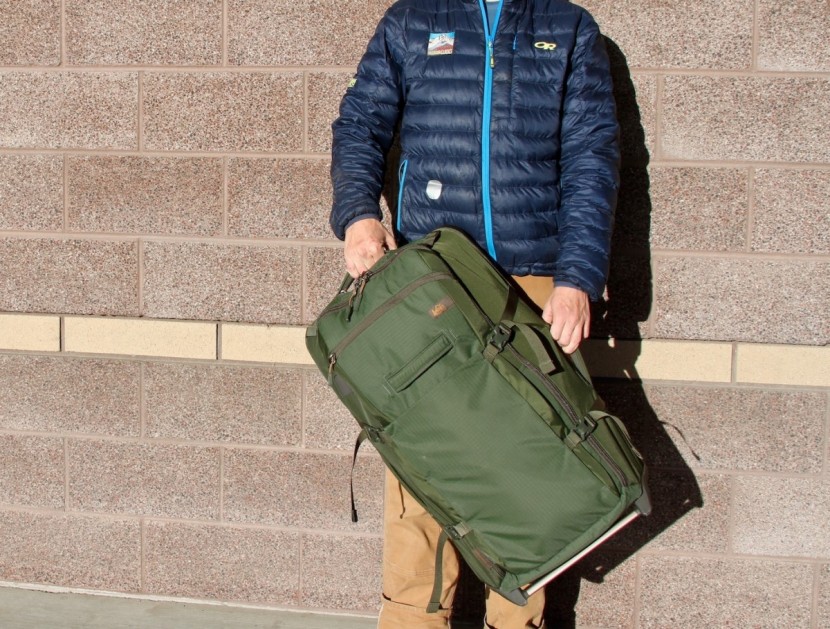 rei co-op tourwinder 28 - handles surrounding the entire suitcase make lifting this case...