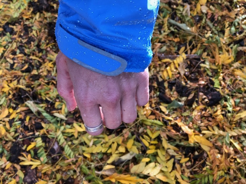 outdoor research interstellar for women - velcro adjustments help you find just the right cuff fit to keep...