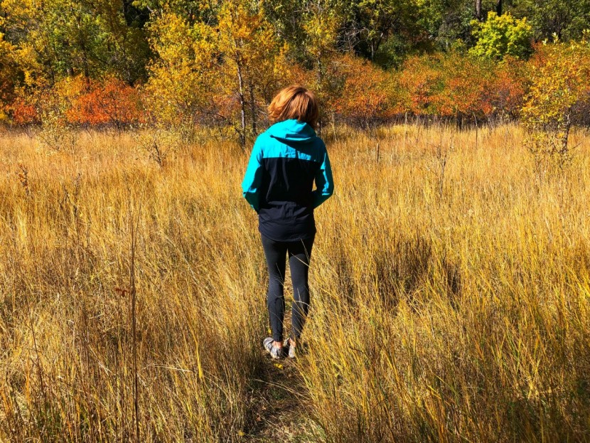 cotopaxi parque for women - don't get lost in the crowd in a boring rain jacket when you can...