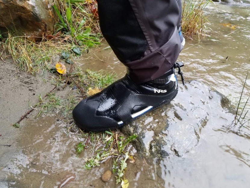 nrs kicker remix - the sticky rubber sticks great on rock and wood, but the thin lugs...