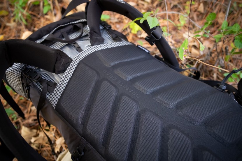 granite gear blaze 60 - the back panel of the blaze offers great breathability without...