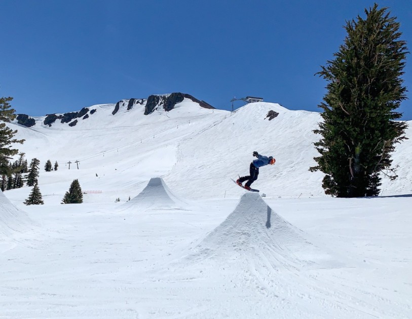 snowboard men - the swift has a playful character to butter your heart out.