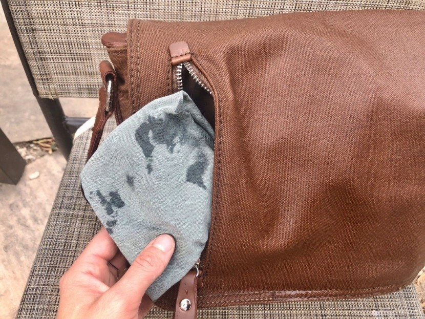 egoelife canvas - our water tests showed that this bag doesn't keep much out.