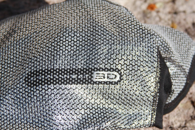 columbia titanium omni-heat 3d knit tights for women - columbia's proprietary fabric tech -- omni-heat 3d.