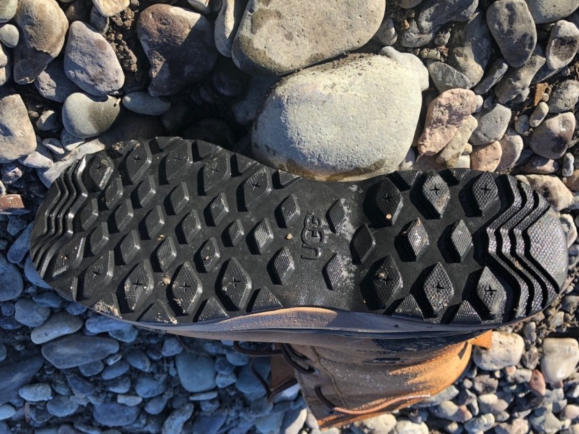 a close up of the traction pattern. notice the large lugs that offer...