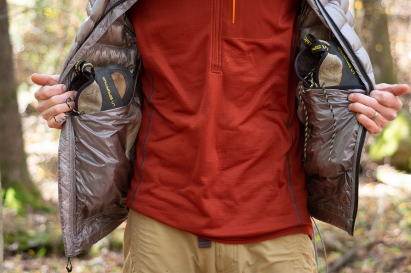 down jacket men - internal stash pockets are perfect for keeping your shoes warm...