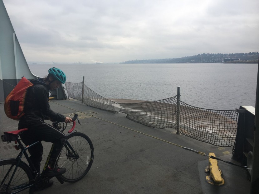 showers pass transit for women - cloudy skies ahead? no worries, ride on when you're wearing the...