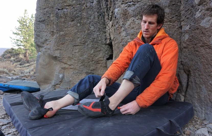 five ten aleon - the elastic on the upper of the aleon is stretchier than on most...