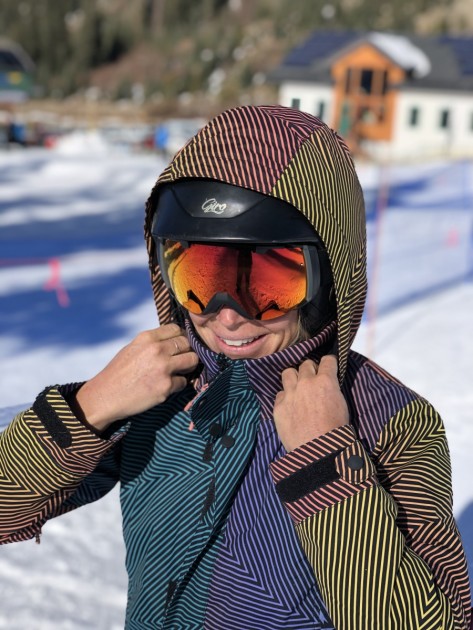 the size small fit our 5'6 tester perfectly.