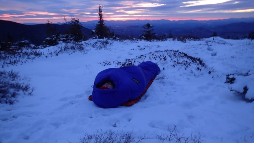 mountain hardwear rook 0 - lead tester jeff rogers found this to be a  very warm budget bag...