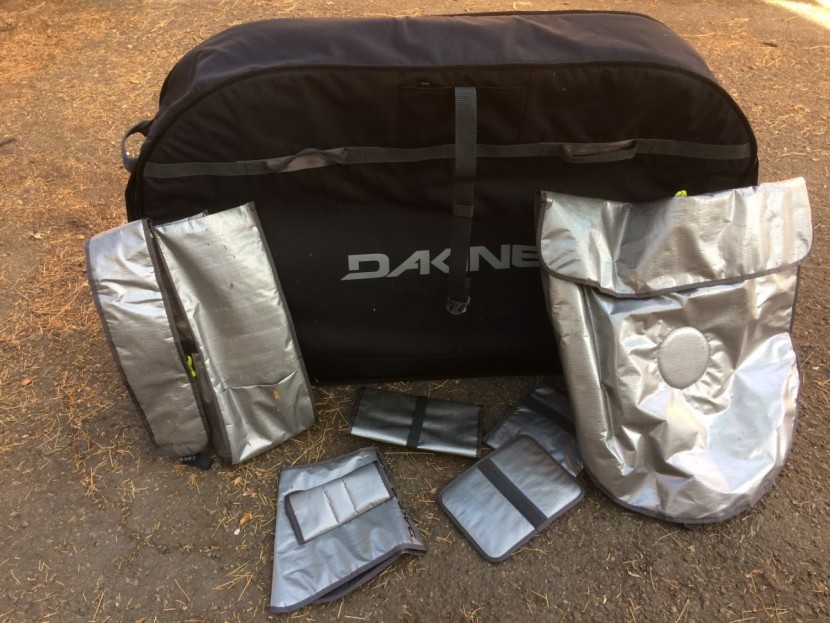 dakine bike roller - the dakine case and all of its packing materials.