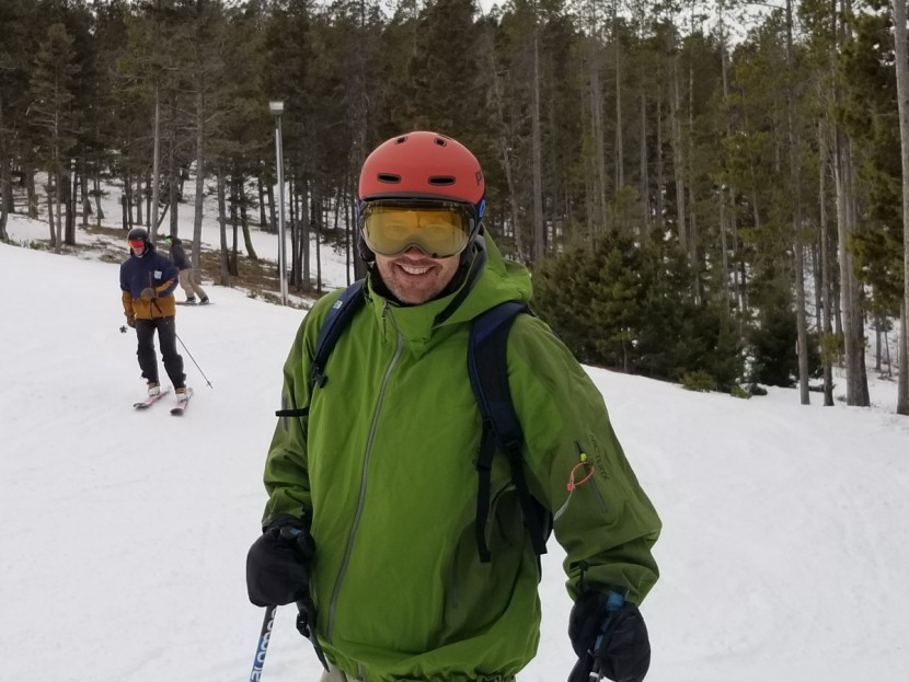 pret cynic x - the cynic x is a no frills helmet with attitude.