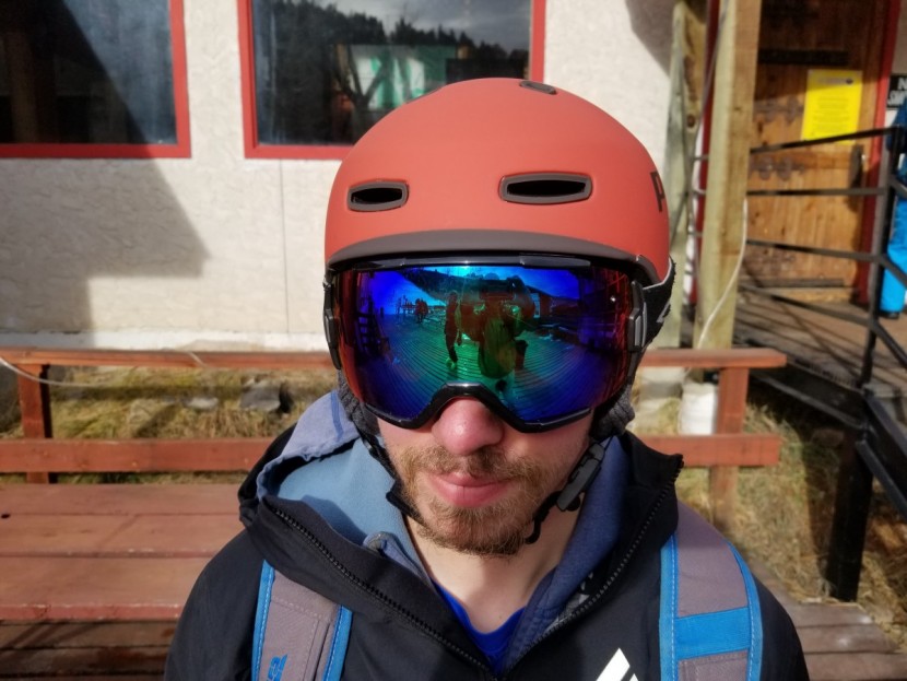 pret cynic x - alex highlighting the goggle compatibility with a pair of smith...