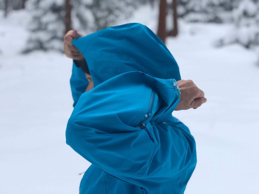 patagonia powder bowl jacket for women - the powder bowl's hood is adjustable and has a surprisingly useful...