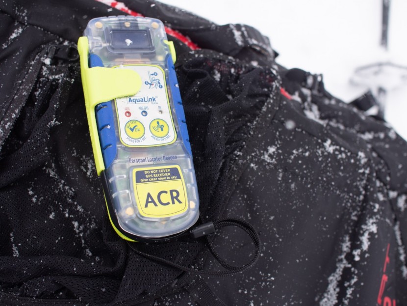 acr electronics aqualink view - for human powered adventures, this device is just too big and heavy.