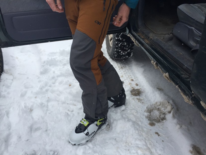 outdoor research trailbreaker ii - large panels of waterproof fabric (seen here in gray) keep the legs...