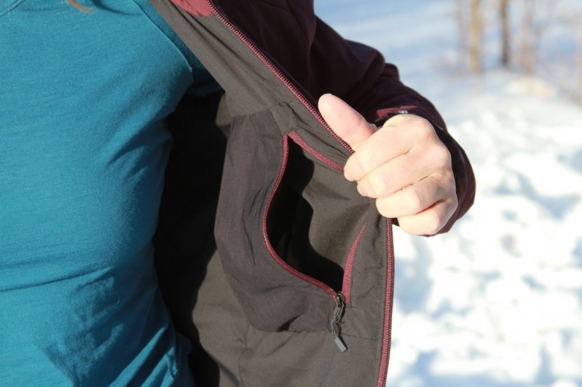 black diamond first light stretch hoody for women - the interior pocket is large. this is where the jacket stuffs into...