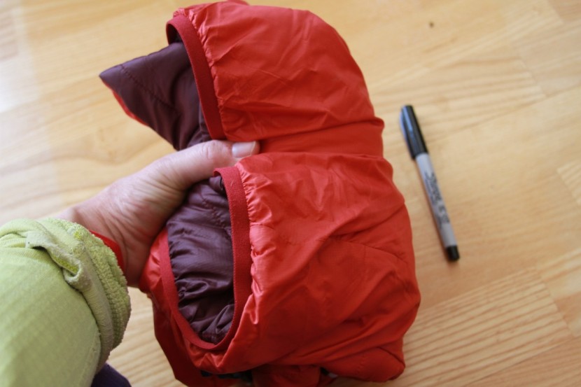 ortovox swisswool piz bial for women - a look at relative compression without a stuff sack.