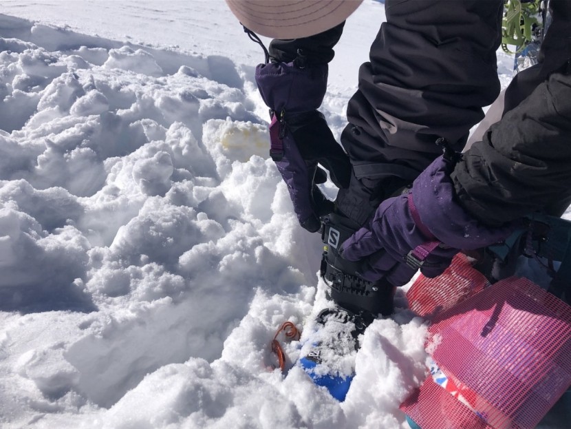 burton deluxe gore-tex for women - we were able to perform other finer tasks without issue too.