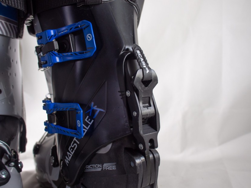 scarpa maestrale xt - rear view, including the ski/walk mode lever. the three dashes in...