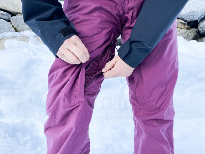 patagonia insulated snowbelle pants - the vents on the snowbelle are relatively long, but their location...