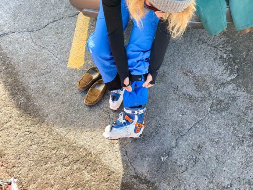 norrona lofoten gore-tex pro pants for women - we aren't convinced that the button on the bottom of the gaiter is...