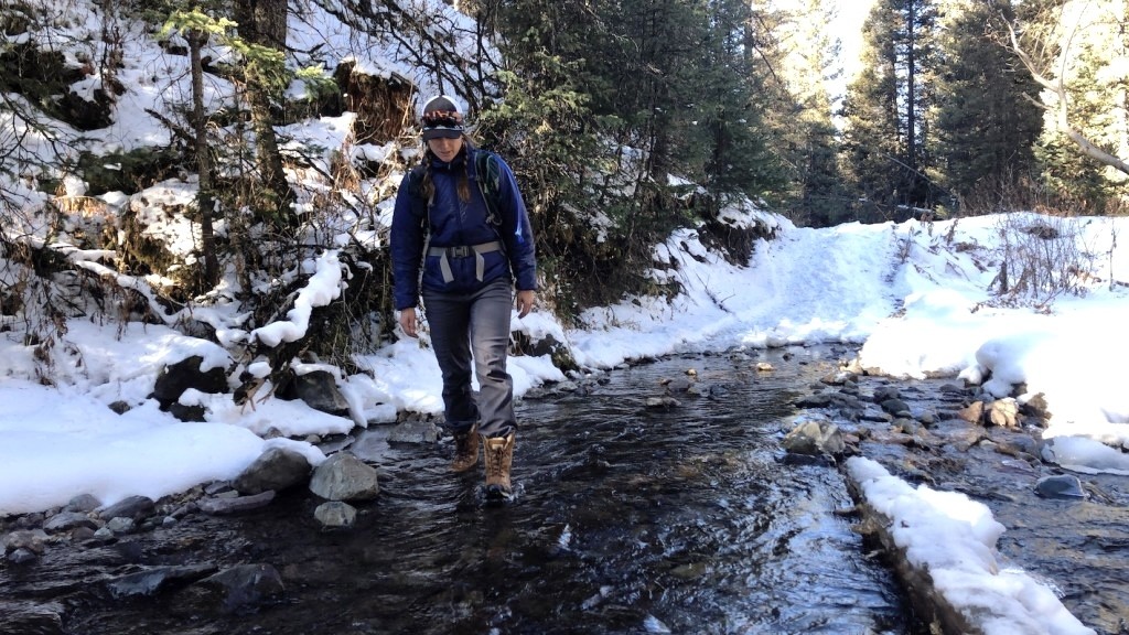 ugg adirondack iii - the protective outer and warm wool liner of the adirondack offers...