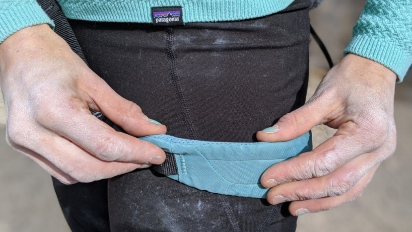 black diamond momentum for women - the easy-to-adjust and well-padded leg loop. though the adjustment...