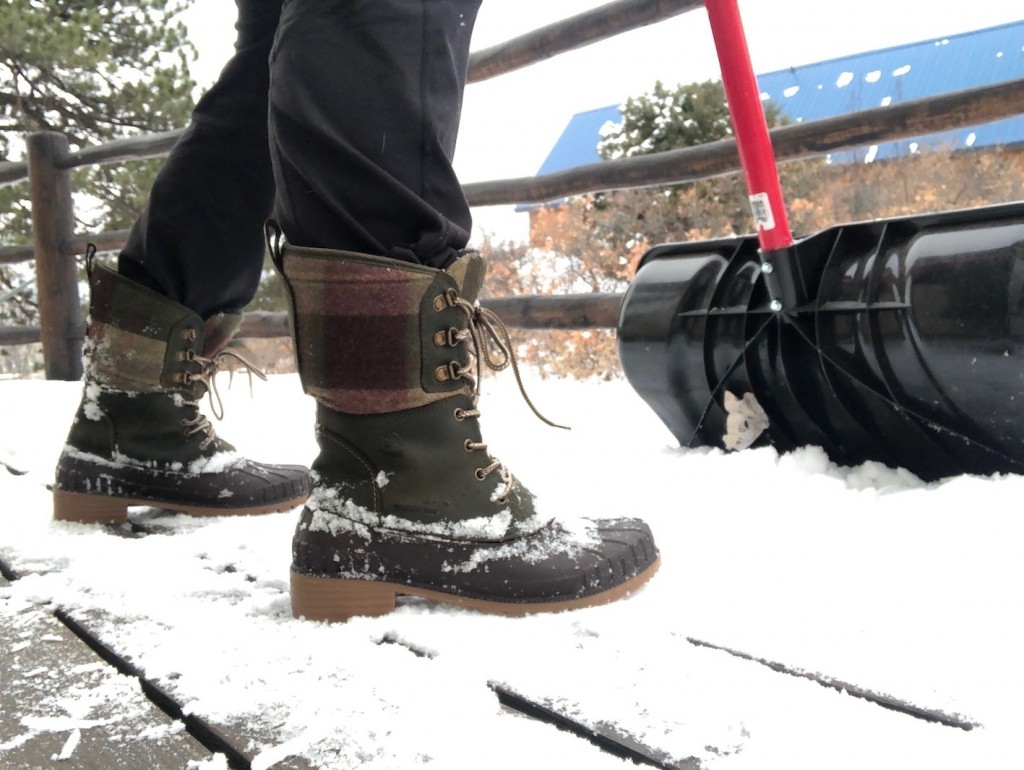 kamik sienna 2 - take on snowy conditions with the kamik sienna 2. it is cute...