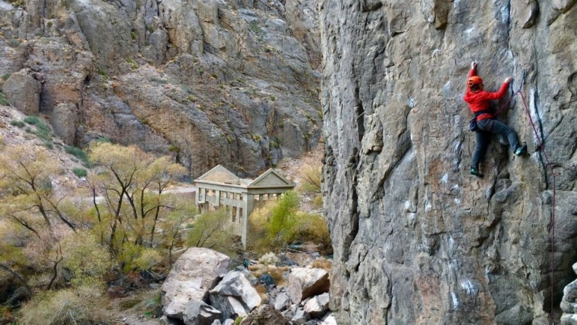 black diamond solution guide for women - sport climbing in the gorge in the solution guide. these long routes...