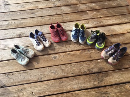 how to choose women's water shoes