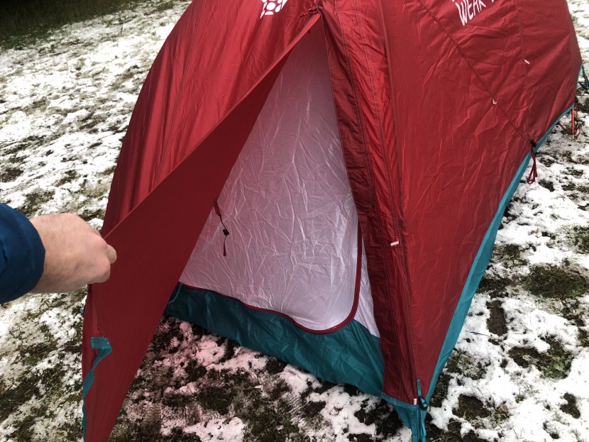 mountain hardwear outpost 2 - despite being one of the "lighter" double-wall four-season tents in...