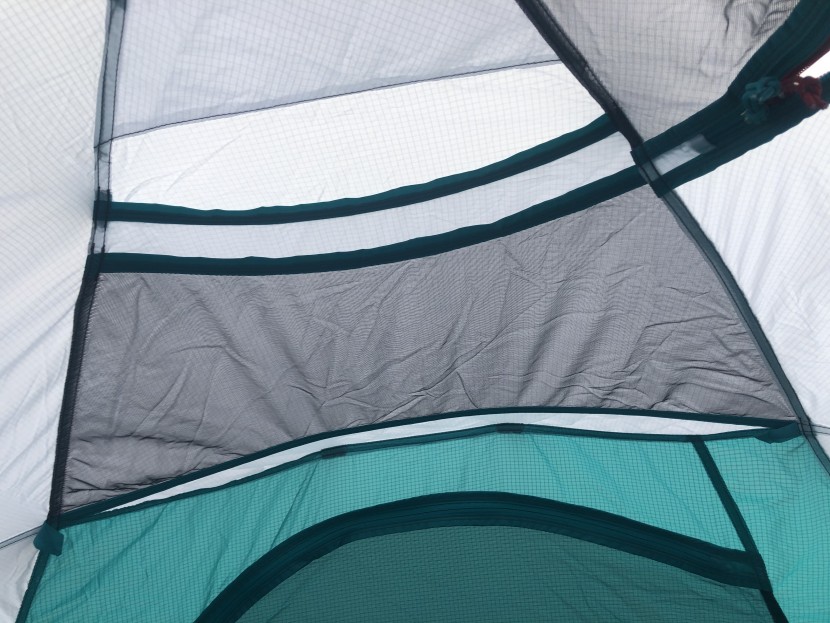 mountain hardwear trango 2 - the trango is covered with internal pockets. both of the inner walls...