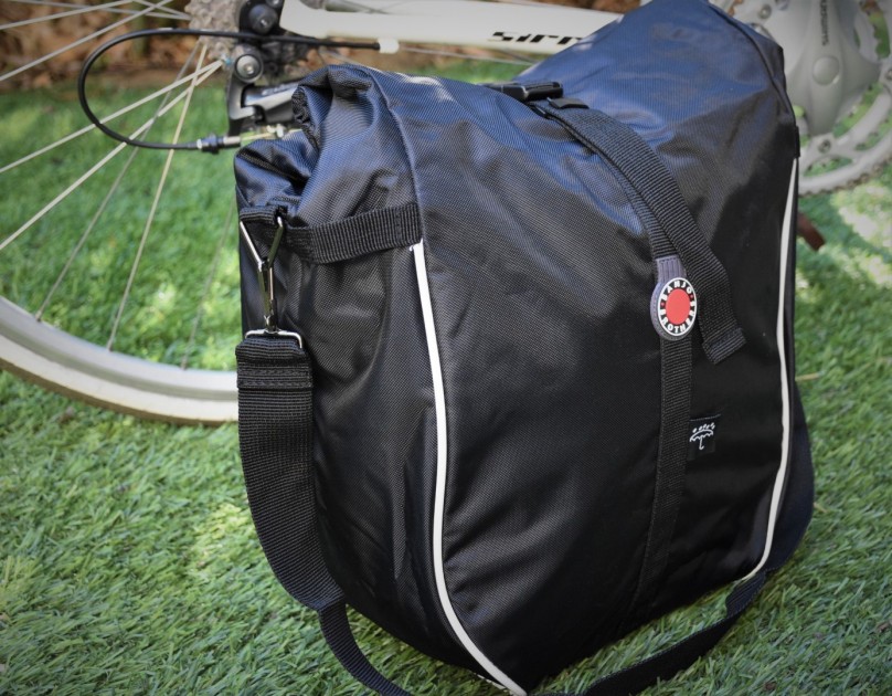 banjo brothers waterproof pannier - the heavy-duty nylon material and internal liner provide excellent...