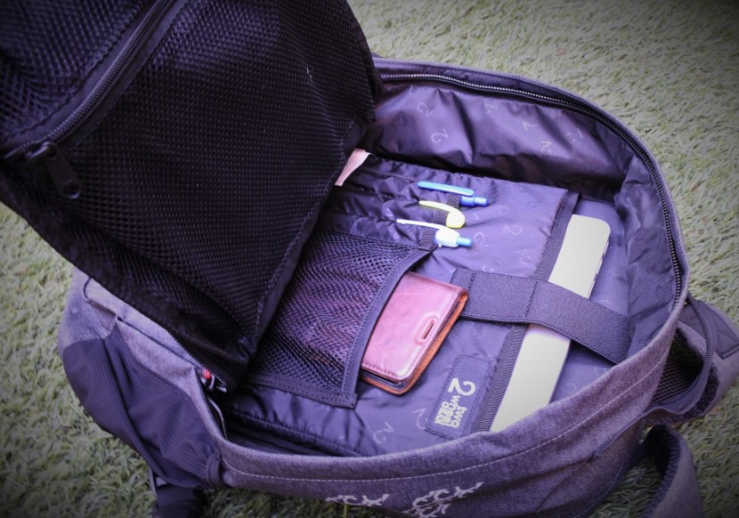 bike panniers - this internal padded laptop sleeve with additional organizational...