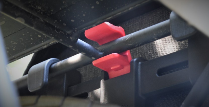 the klickflix mounting system is quite effective and easy to use.