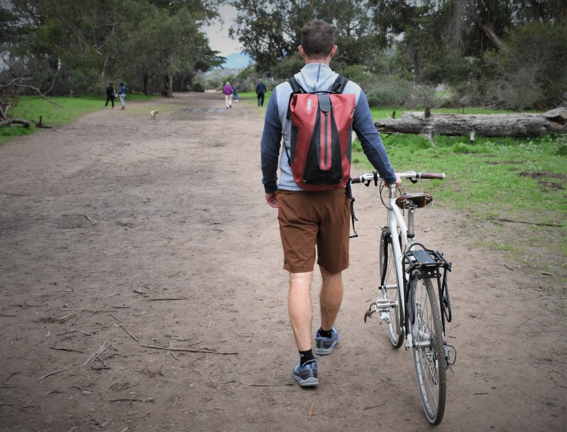 the vario is a high-quality hybrid between a backpack and a pannier...